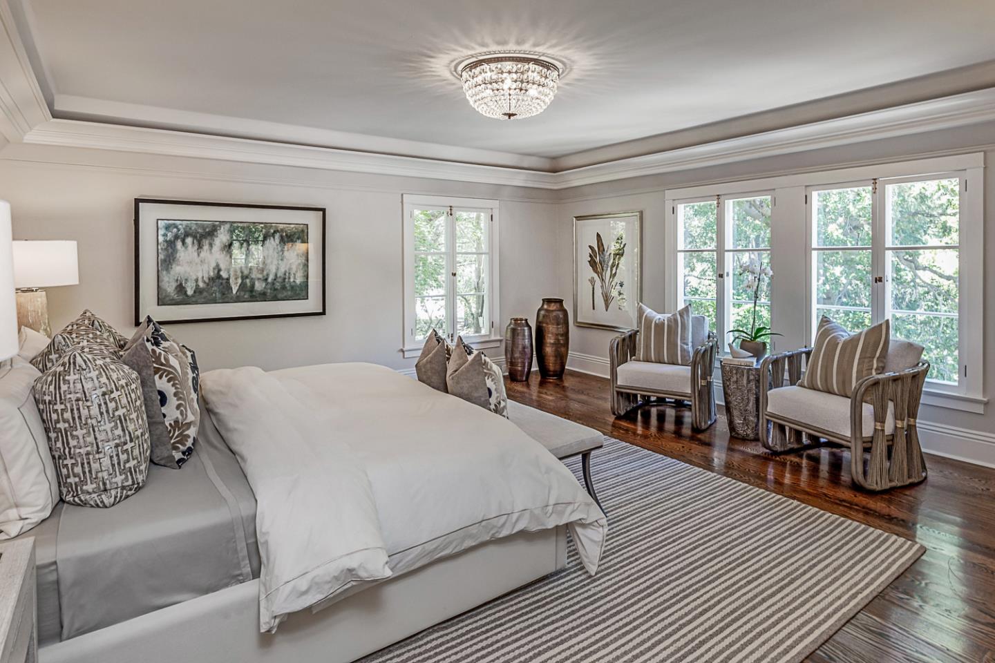 Detail Gallery Image 32 of 75 For 12791 Normandy Ln, Los Altos Hills,  CA 94022 - 5 Beds | 4/1 Baths
