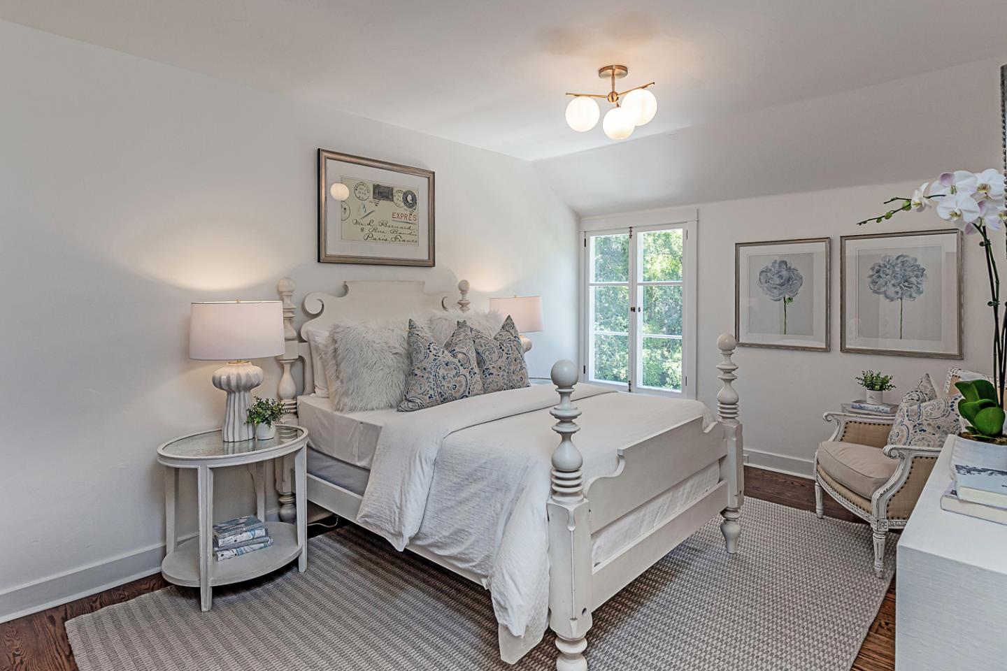Detail Gallery Image 44 of 75 For 12791 Normandy Ln, Los Altos Hills,  CA 94022 - 5 Beds | 4/1 Baths