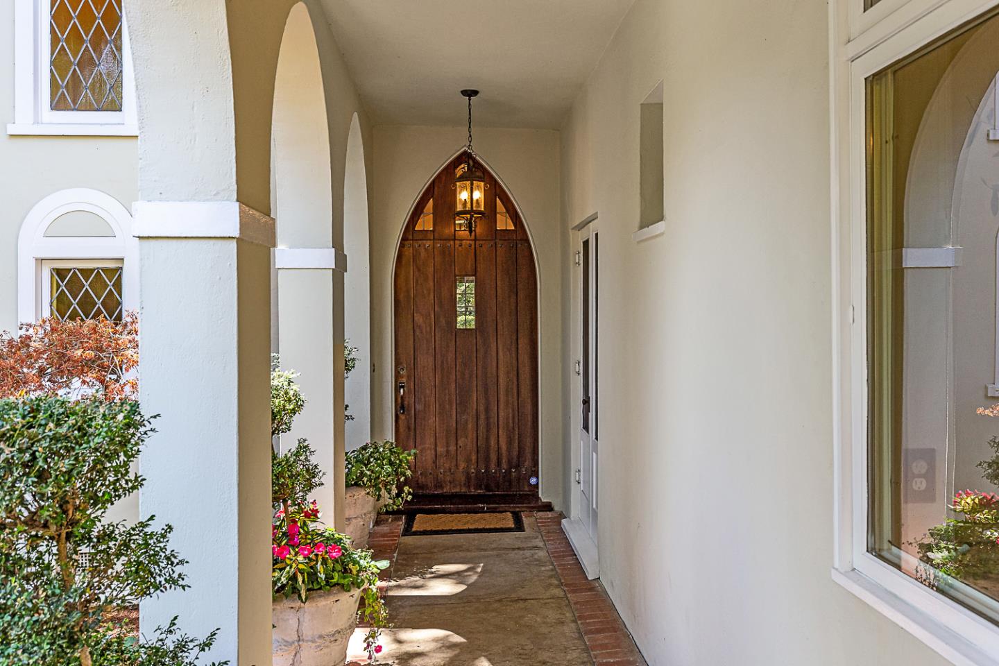 Detail Gallery Image 6 of 75 For 12791 Normandy Ln, Los Altos Hills,  CA 94022 - 5 Beds | 4/1 Baths