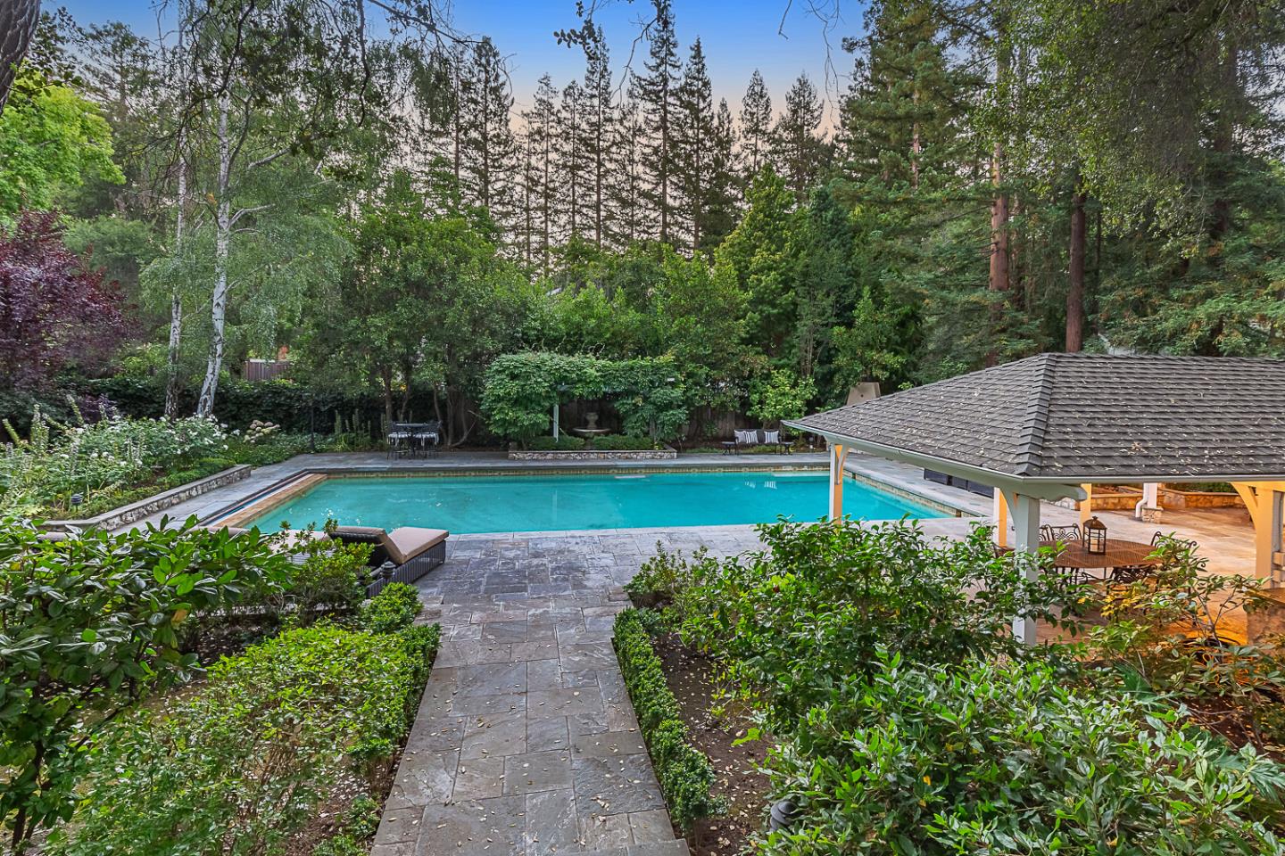 Detail Gallery Image 61 of 75 For 12791 Normandy Ln, Los Altos Hills,  CA 94022 - 5 Beds | 4/1 Baths