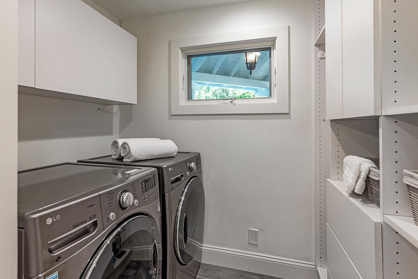 Detail Gallery Image 72 of 75 For 12791 Normandy Ln, Los Altos Hills,  CA 94022 - 5 Beds | 4/1 Baths