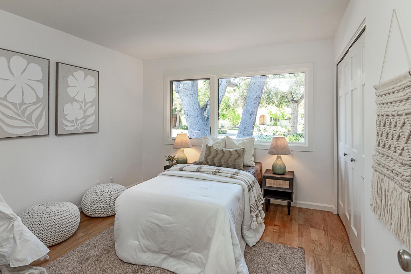 Detail Gallery Image 21 of 29 For 920 Damian Way, Los Altos,  CA 94024 - 3 Beds | 2/1 Baths