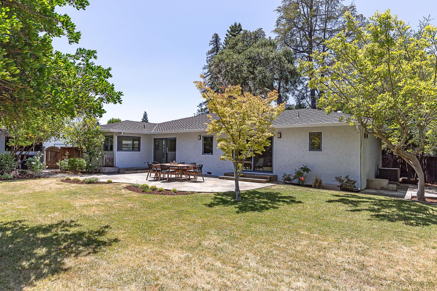 Detail Gallery Image 27 of 29 For 920 Damian Way, Los Altos,  CA 94024 - 3 Beds | 2/1 Baths
