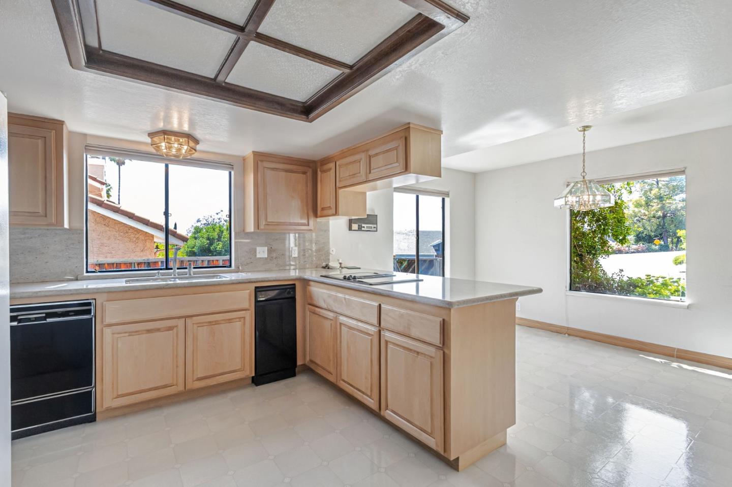 Detail Gallery Image 22 of 69 For 1440 Kring Way, Los Altos,  CA 94024 - 4 Beds | 3/1 Baths