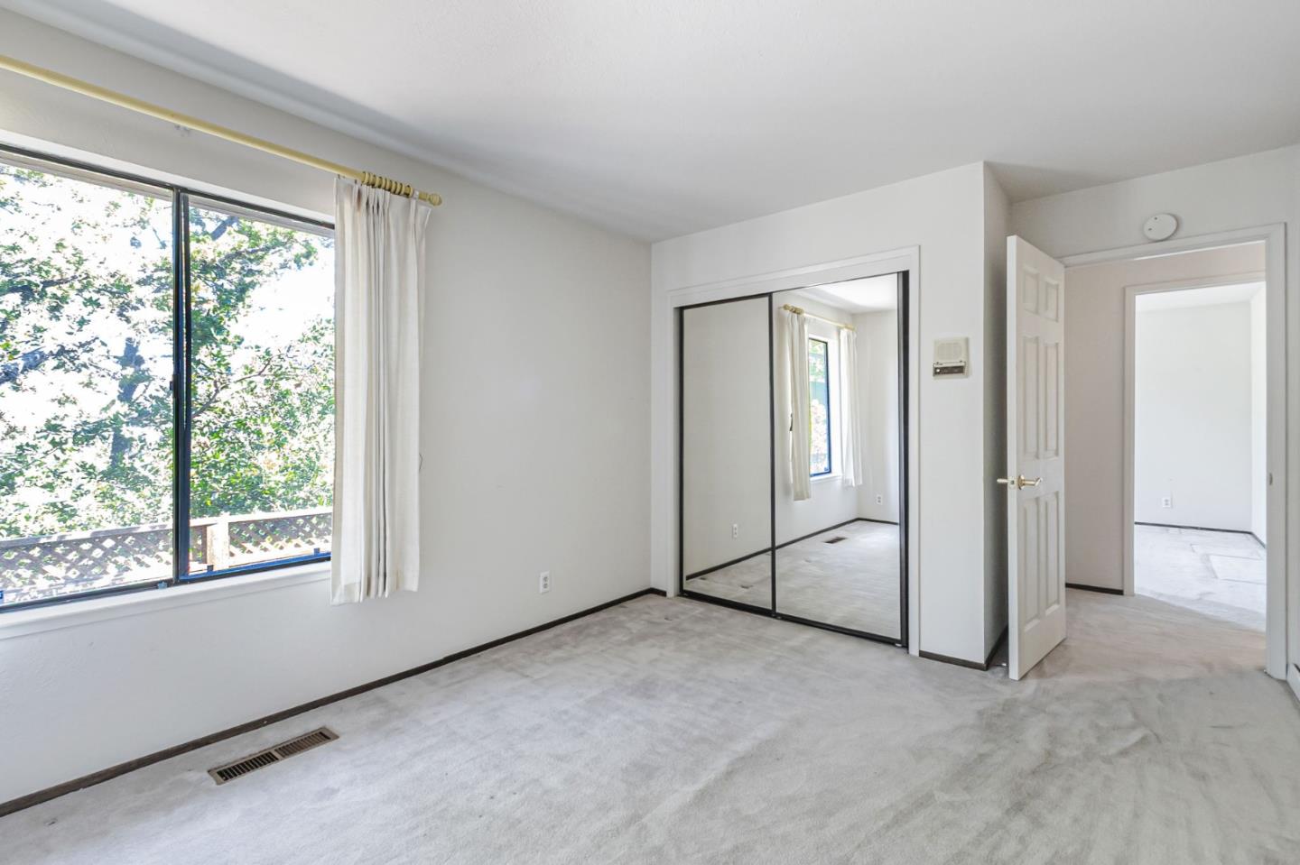 Detail Gallery Image 37 of 69 For 1440 Kring Way, Los Altos,  CA 94024 - 4 Beds | 3/1 Baths