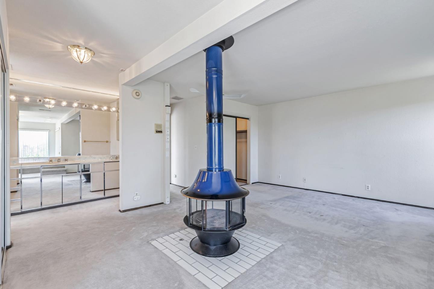 Detail Gallery Image 42 of 69 For 1440 Kring Way, Los Altos,  CA 94024 - 4 Beds | 3/1 Baths