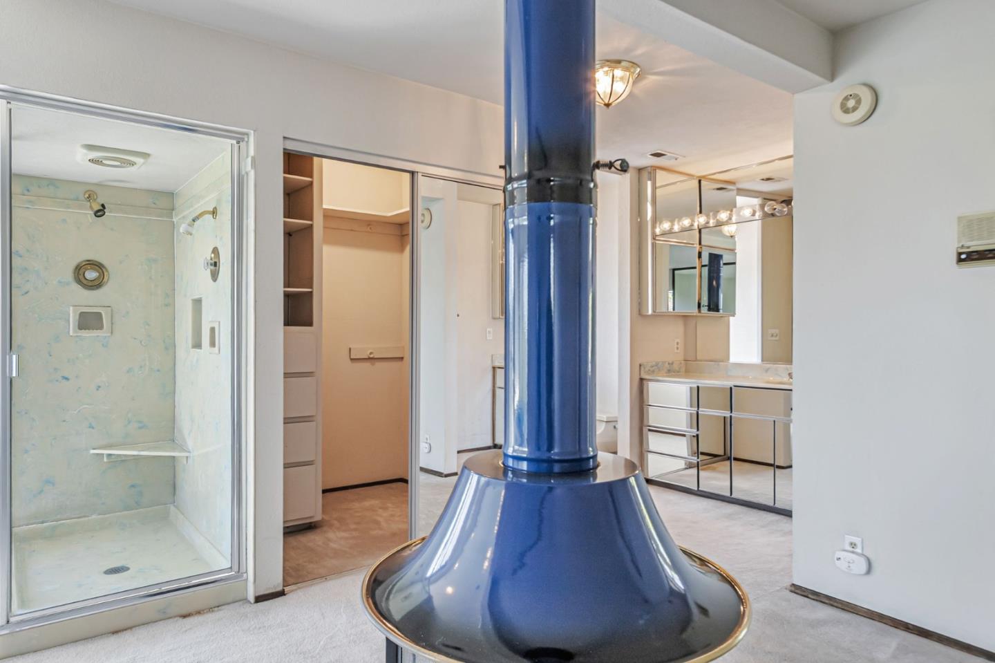 Detail Gallery Image 44 of 69 For 1440 Kring Way, Los Altos,  CA 94024 - 4 Beds | 3/1 Baths