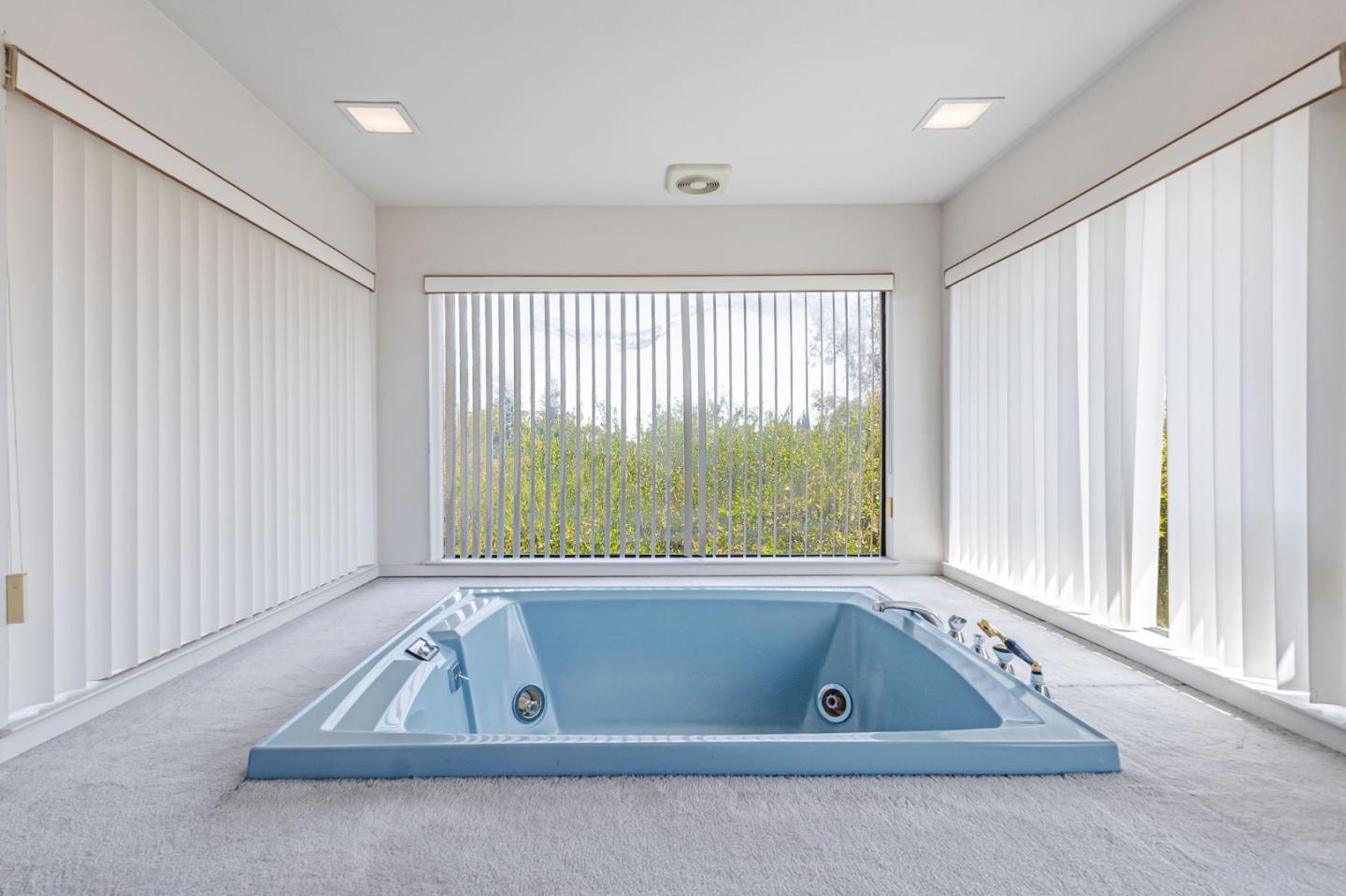 Detail Gallery Image 48 of 69 For 1440 Kring Way, Los Altos,  CA 94024 - 4 Beds | 3/1 Baths
