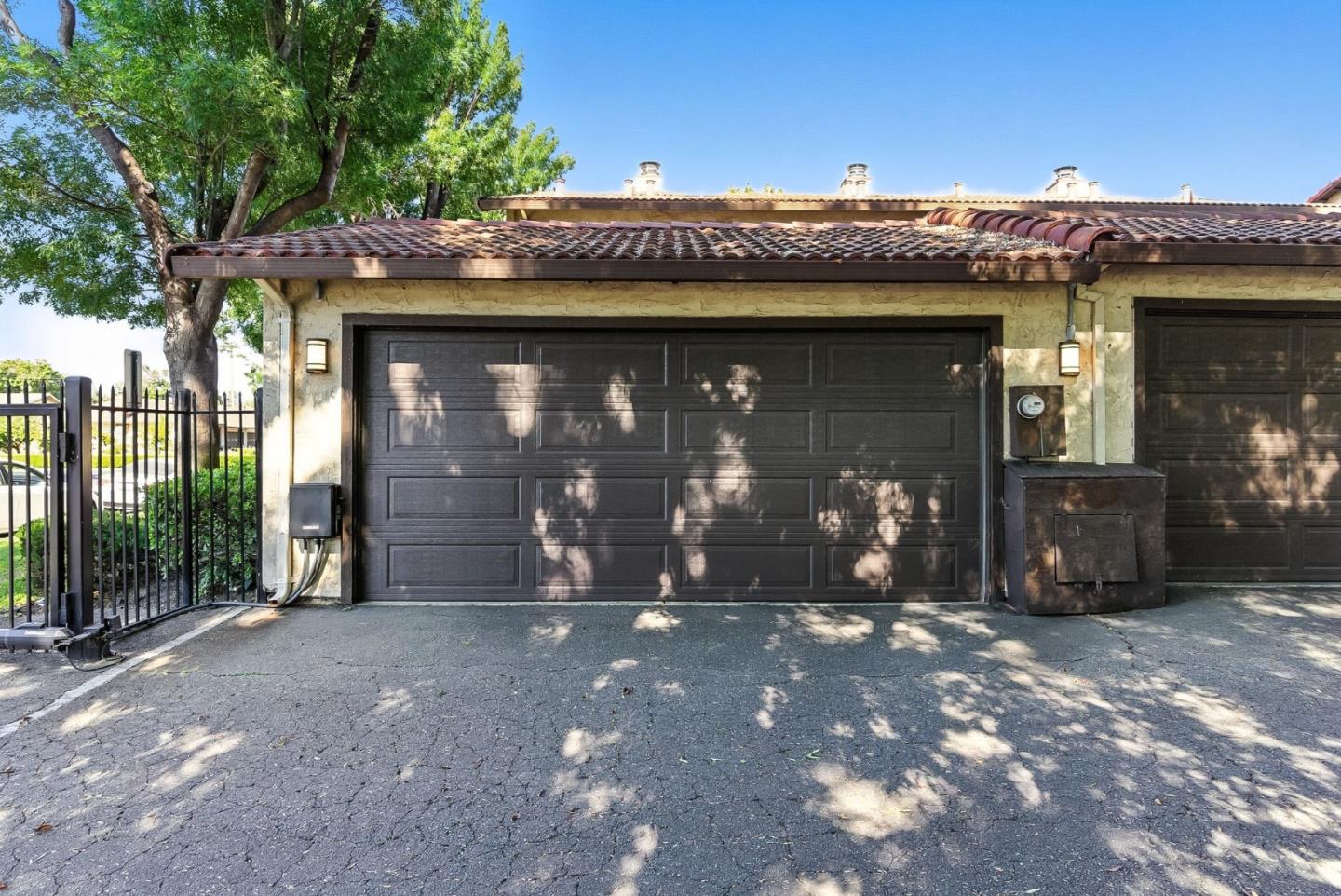Detail Gallery Image 25 of 31 For 2245 Anna Dr, Santa Clara,  CA 95050 - 2 Beds | 1/1 Baths