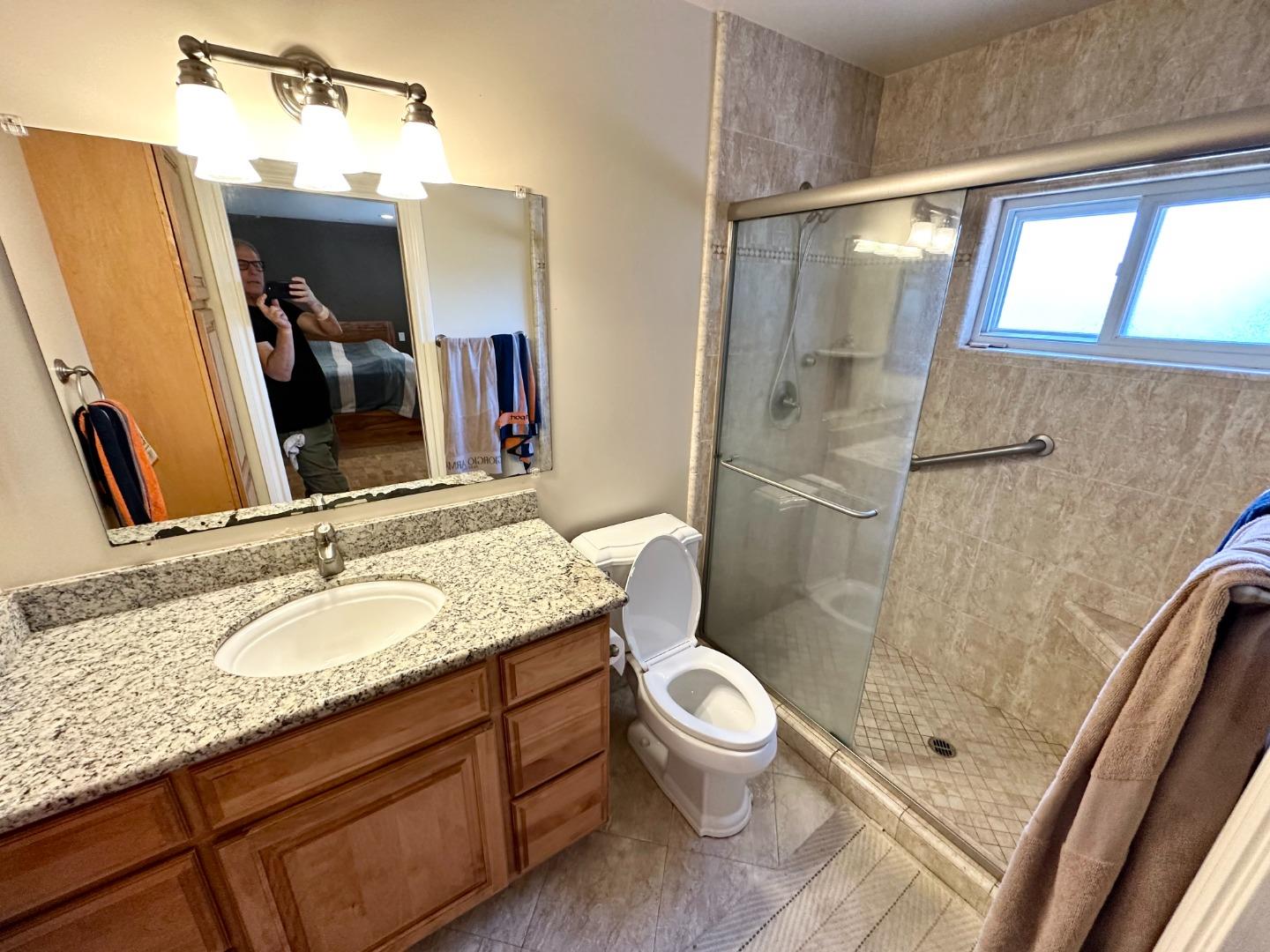 Detail Gallery Image 11 of 19 For 213 Purple Glen Dr, San Jose,  CA 95119 - 5 Beds | 3 Baths