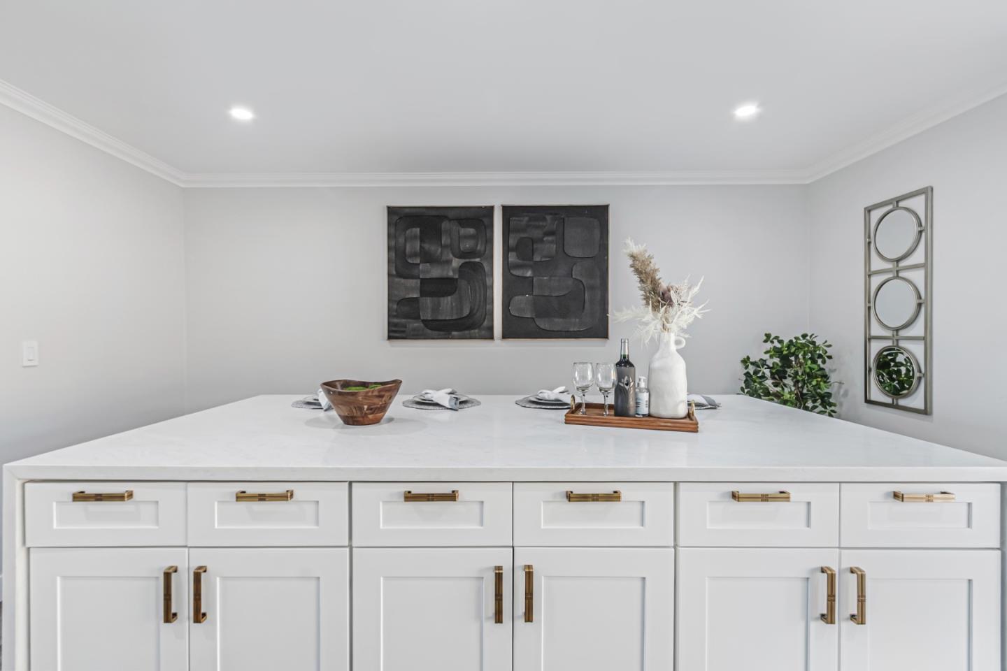 Detail Gallery Image 7 of 42 For 3854 Deans Place Way, San Jose,  CA 95121 - 5 Beds | 3 Baths