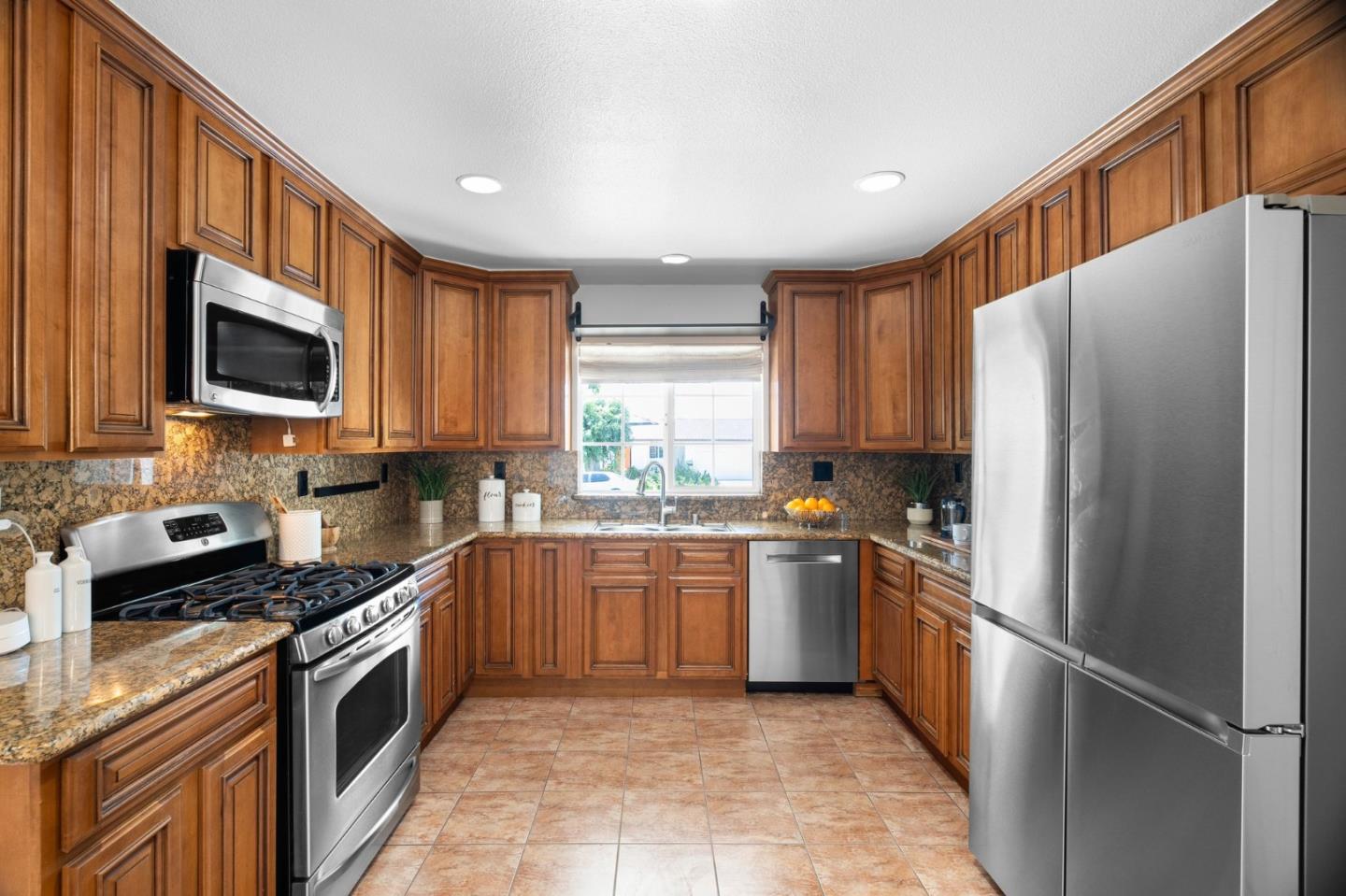Detail Gallery Image 18 of 42 For 3006 Warrington Ave, San Jose,  CA 95127 - 3 Beds | 2 Baths
