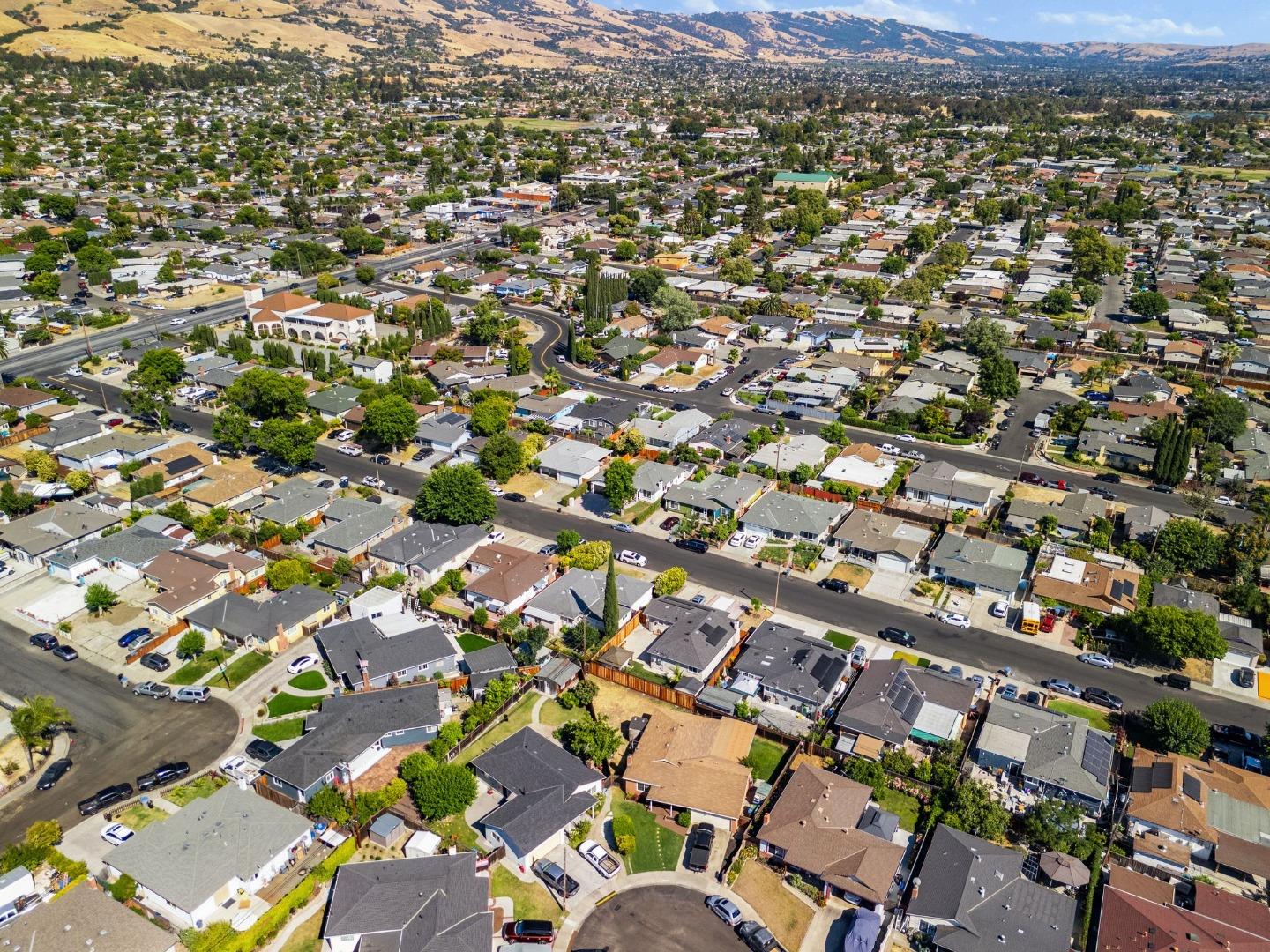 Detail Gallery Image 39 of 42 For 3006 Warrington Ave, San Jose,  CA 95127 - 3 Beds | 2 Baths