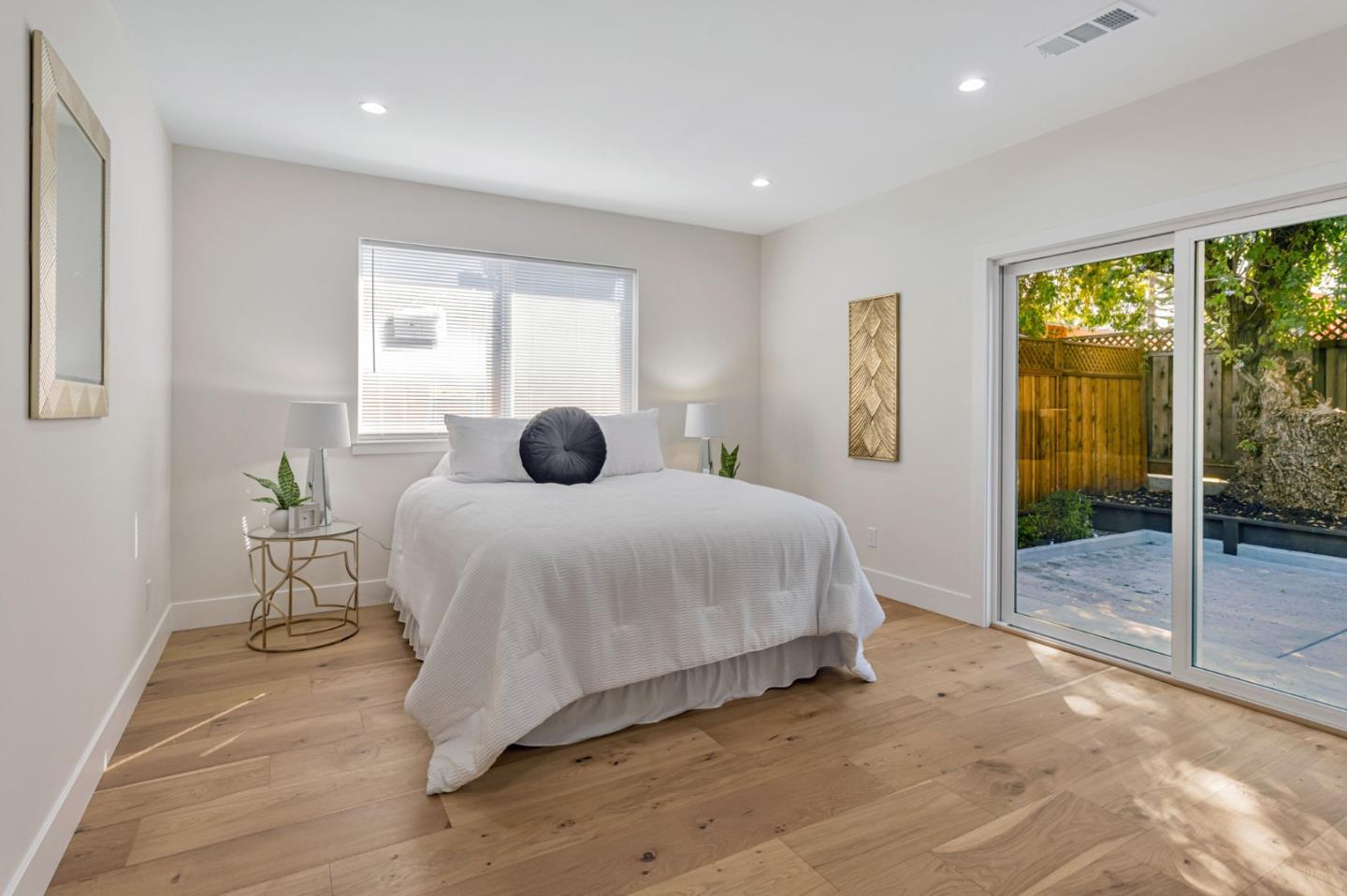 Detail Gallery Image 22 of 54 For 1372 Davis St, San Jose,  CA 95126 - 4 Beds | 2 Baths