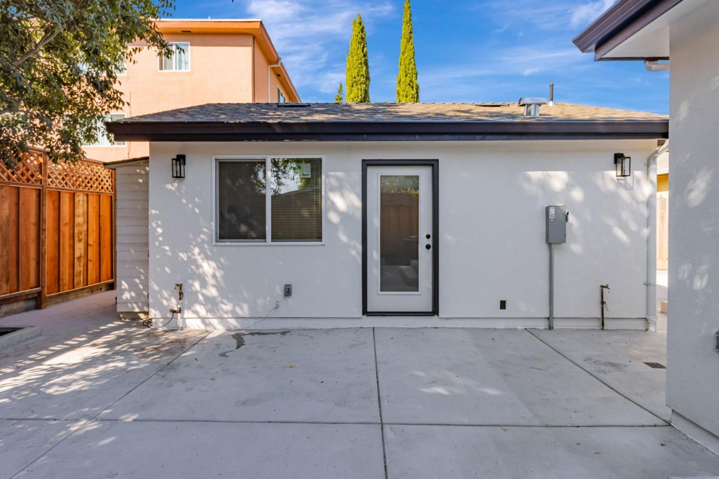 Detail Gallery Image 42 of 54 For 1372 Davis St, San Jose,  CA 95126 - 4 Beds | 2 Baths