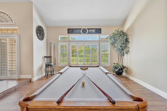 Detail Gallery Image 10 of 79 For 120 Tierra Del Sol, Hollister,  CA 95023 - 4 Beds | 3/1 Baths