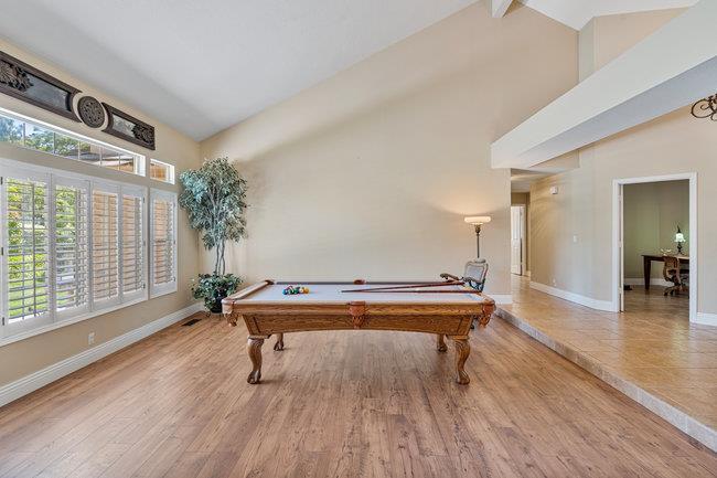 Detail Gallery Image 14 of 79 For 120 Tierra Del Sol, Hollister,  CA 95023 - 4 Beds | 3/1 Baths
