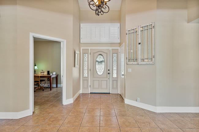 Detail Gallery Image 15 of 79 For 120 Tierra Del Sol, Hollister,  CA 95023 - 4 Beds | 3/1 Baths