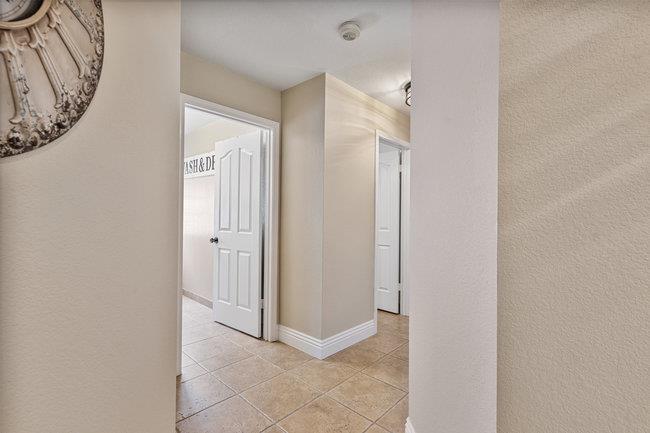 Detail Gallery Image 26 of 79 For 120 Tierra Del Sol, Hollister,  CA 95023 - 4 Beds | 3/1 Baths