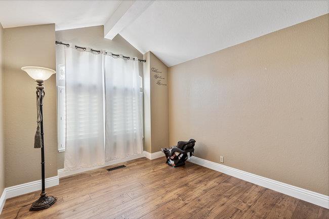 Detail Gallery Image 31 of 79 For 120 Tierra Del Sol, Hollister,  CA 95023 - 4 Beds | 3/1 Baths