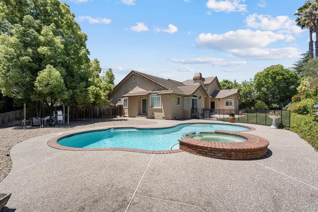 Detail Gallery Image 67 of 79 For 120 Tierra Del Sol, Hollister,  CA 95023 - 4 Beds | 3/1 Baths