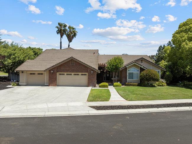 Detail Gallery Image 68 of 79 For 120 Tierra Del Sol, Hollister,  CA 95023 - 4 Beds | 3/1 Baths