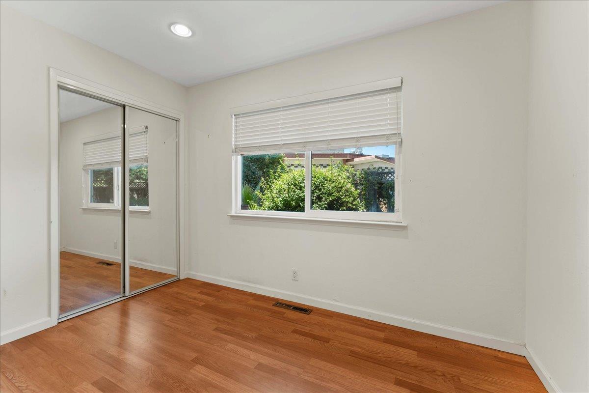 Detail Gallery Image 10 of 15 For 1159 Topaz Ave, San Jose,  CA 95117 - 3 Beds | 2 Baths