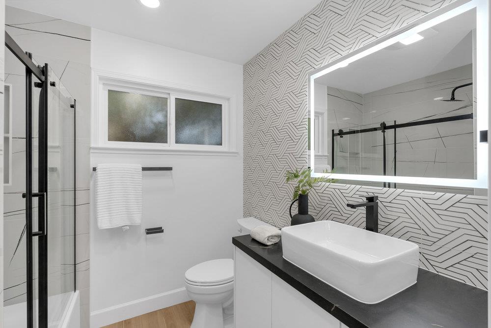Detail Gallery Image 18 of 49 For 3431 Fleetwood Dr, San Bruno,  CA 94066 - 3 Beds | 2 Baths