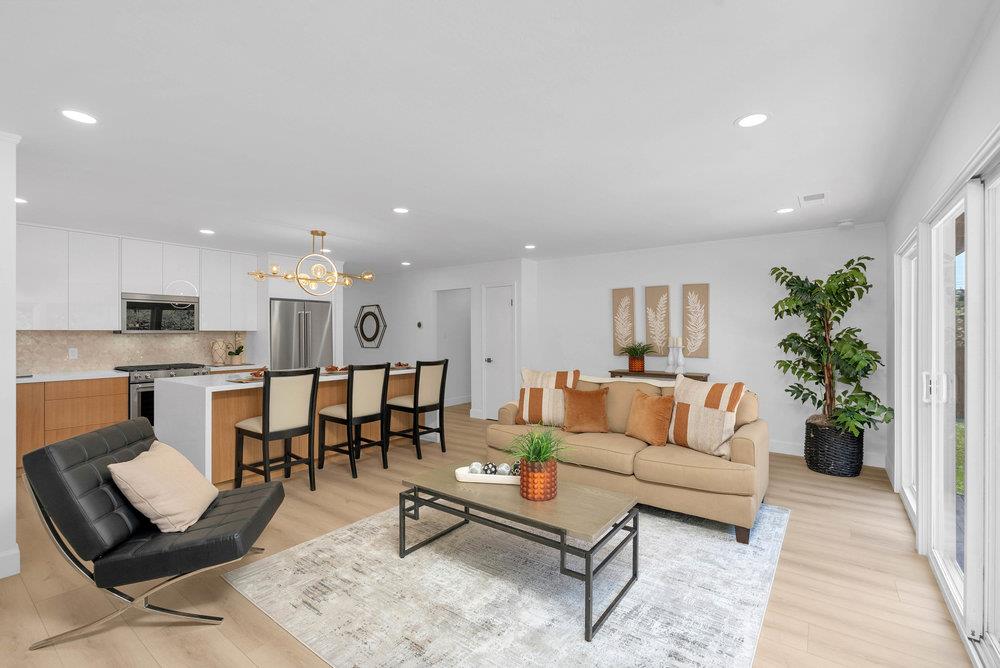 Detail Gallery Image 3 of 49 For 3431 Fleetwood Dr, San Bruno,  CA 94066 - 3 Beds | 2 Baths