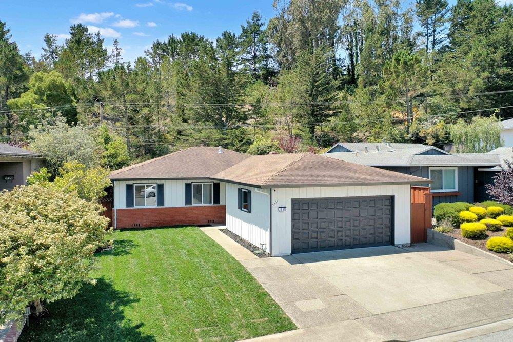 Detail Gallery Image 32 of 49 For 3431 Fleetwood Dr, San Bruno,  CA 94066 - 3 Beds | 2 Baths