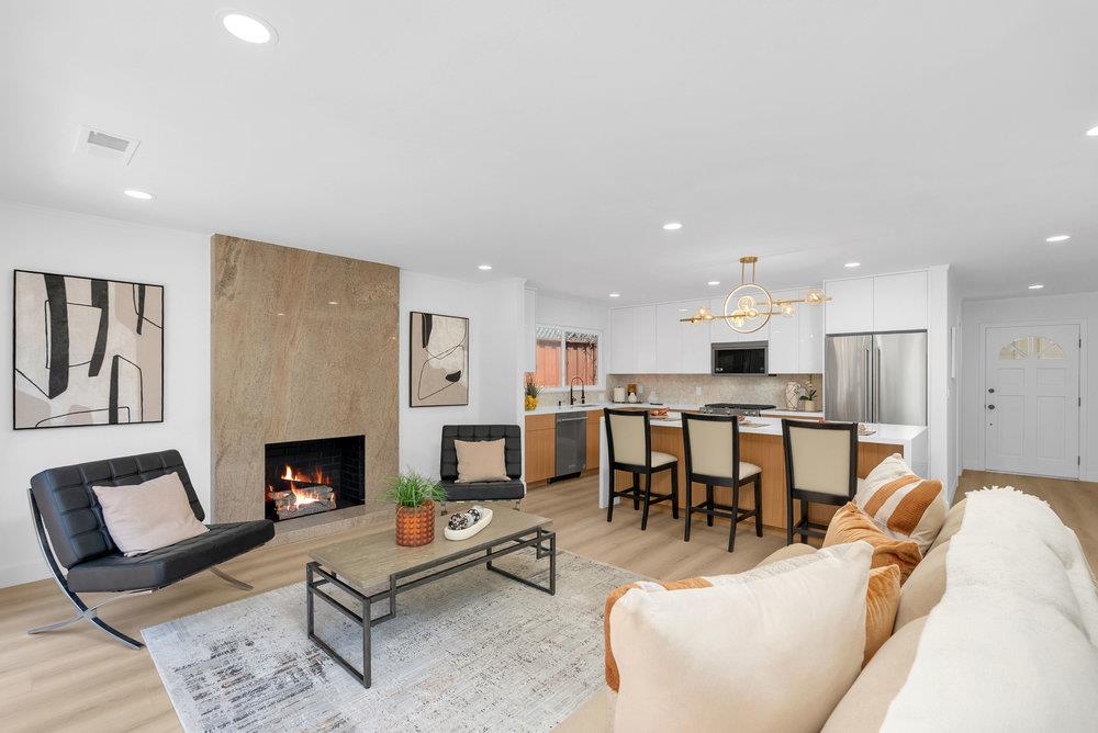 Detail Gallery Image 4 of 49 For 3431 Fleetwood Dr, San Bruno,  CA 94066 - 3 Beds | 2 Baths