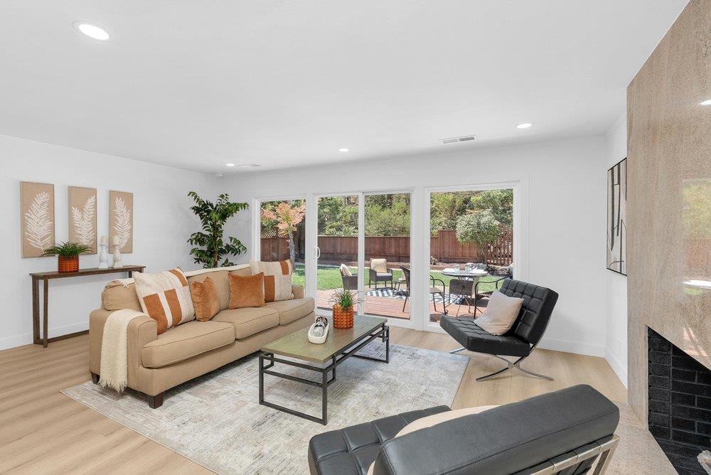 Detail Gallery Image 6 of 49 For 3431 Fleetwood Dr, San Bruno,  CA 94066 - 3 Beds | 2 Baths