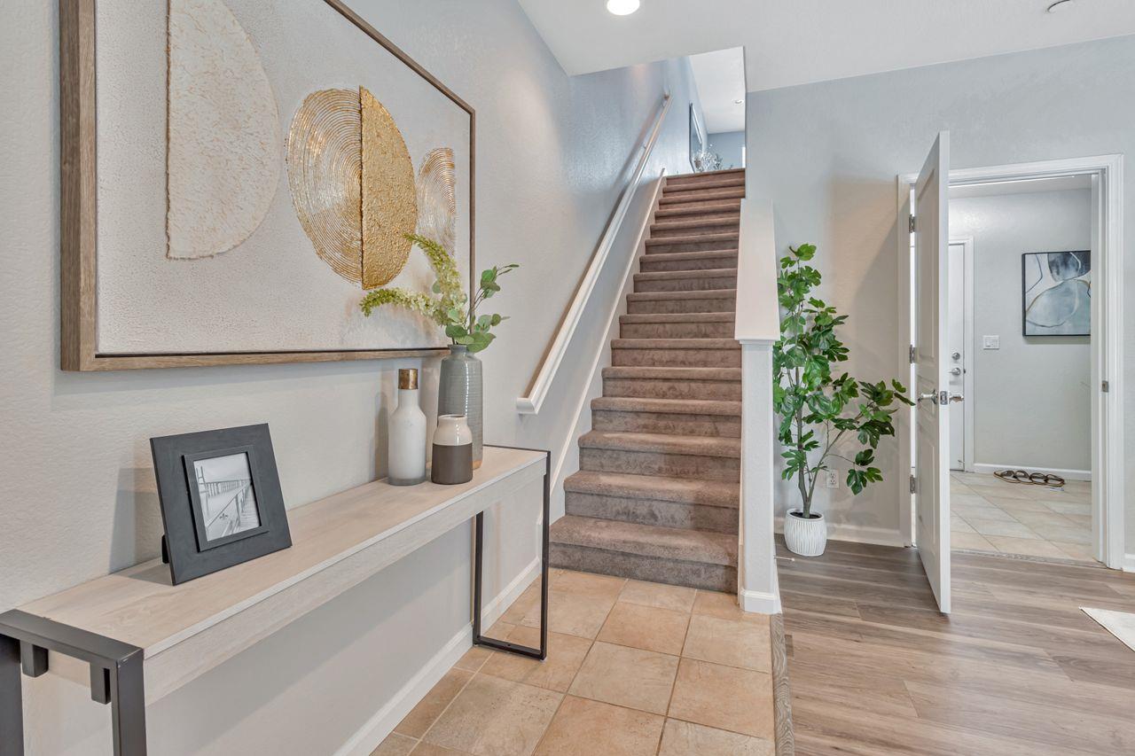 Detail Gallery Image 15 of 31 For 907 Rancho Pl, San Jose,  CA 95126 - 2 Beds | 2/1 Baths