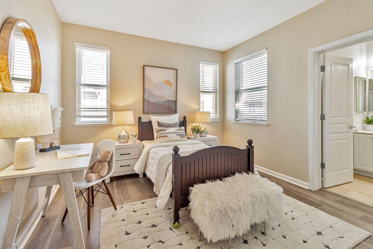 Detail Gallery Image 18 of 31 For 907 Rancho Pl, San Jose,  CA 95126 - 2 Beds | 2/1 Baths
