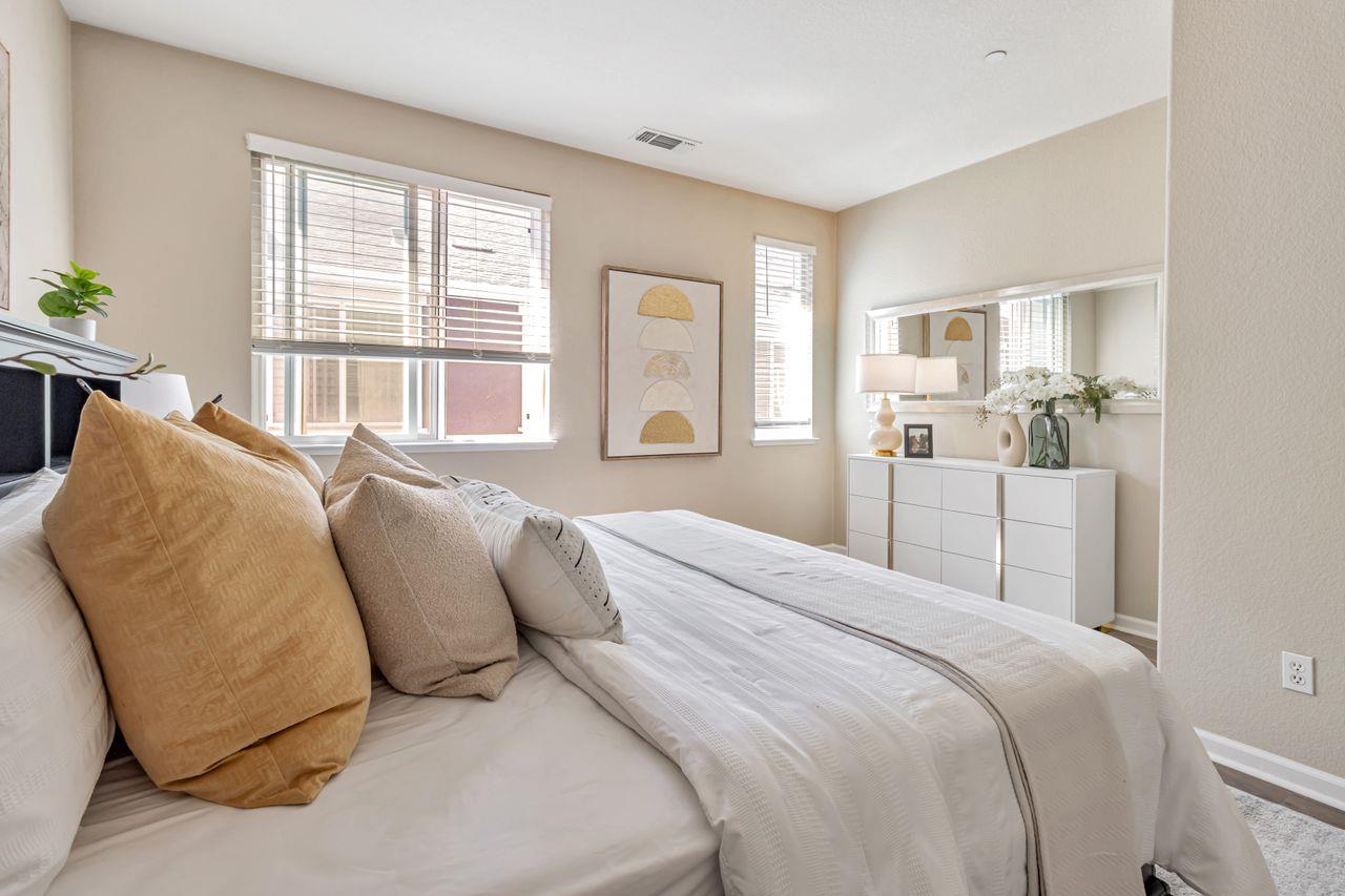 Detail Gallery Image 21 of 31 For 907 Rancho Pl, San Jose,  CA 95126 - 2 Beds | 2/1 Baths