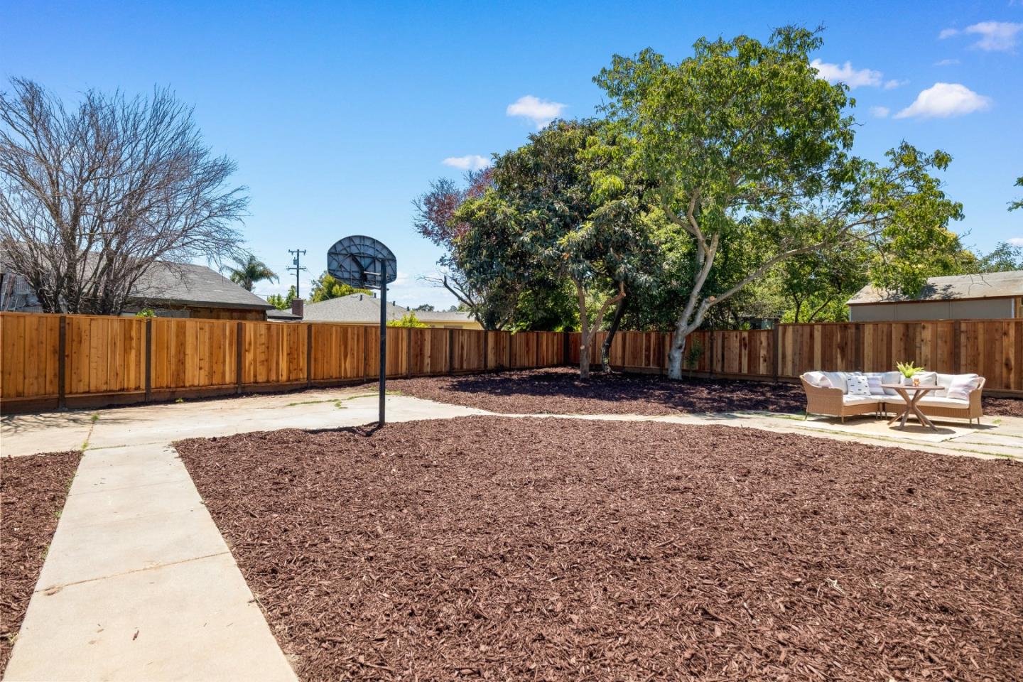Detail Gallery Image 40 of 50 For 120 Abelia Way, East Palo Alto,  CA 94303 - 3 Beds | 2 Baths