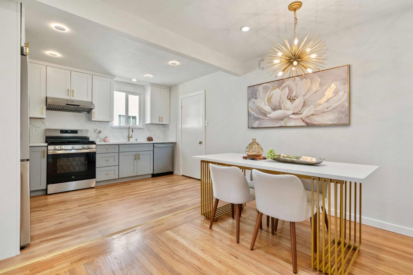 Detail Gallery Image 15 of 57 For 455 Lloyd Ave, San Leandro,  CA 94578 - 3 Beds | 2 Baths
