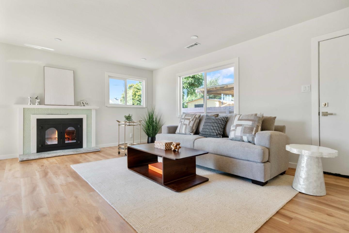 Detail Gallery Image 32 of 57 For 455 Lloyd Ave, San Leandro,  CA 94578 - 3 Beds | 2 Baths
