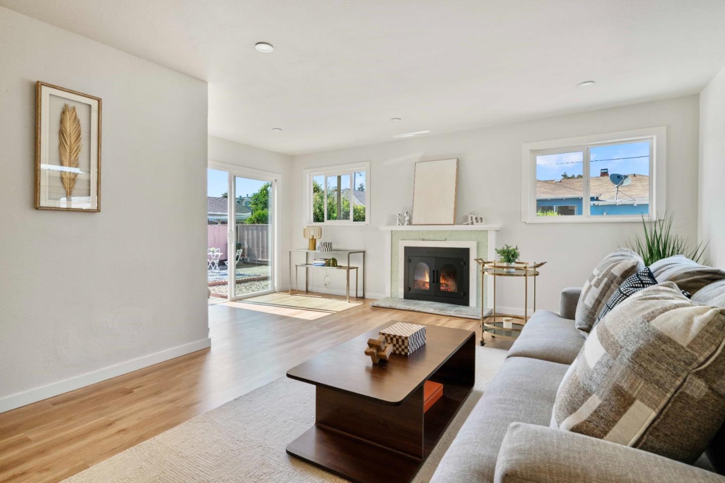 Detail Gallery Image 34 of 57 For 455 Lloyd Ave, San Leandro,  CA 94578 - 3 Beds | 2 Baths