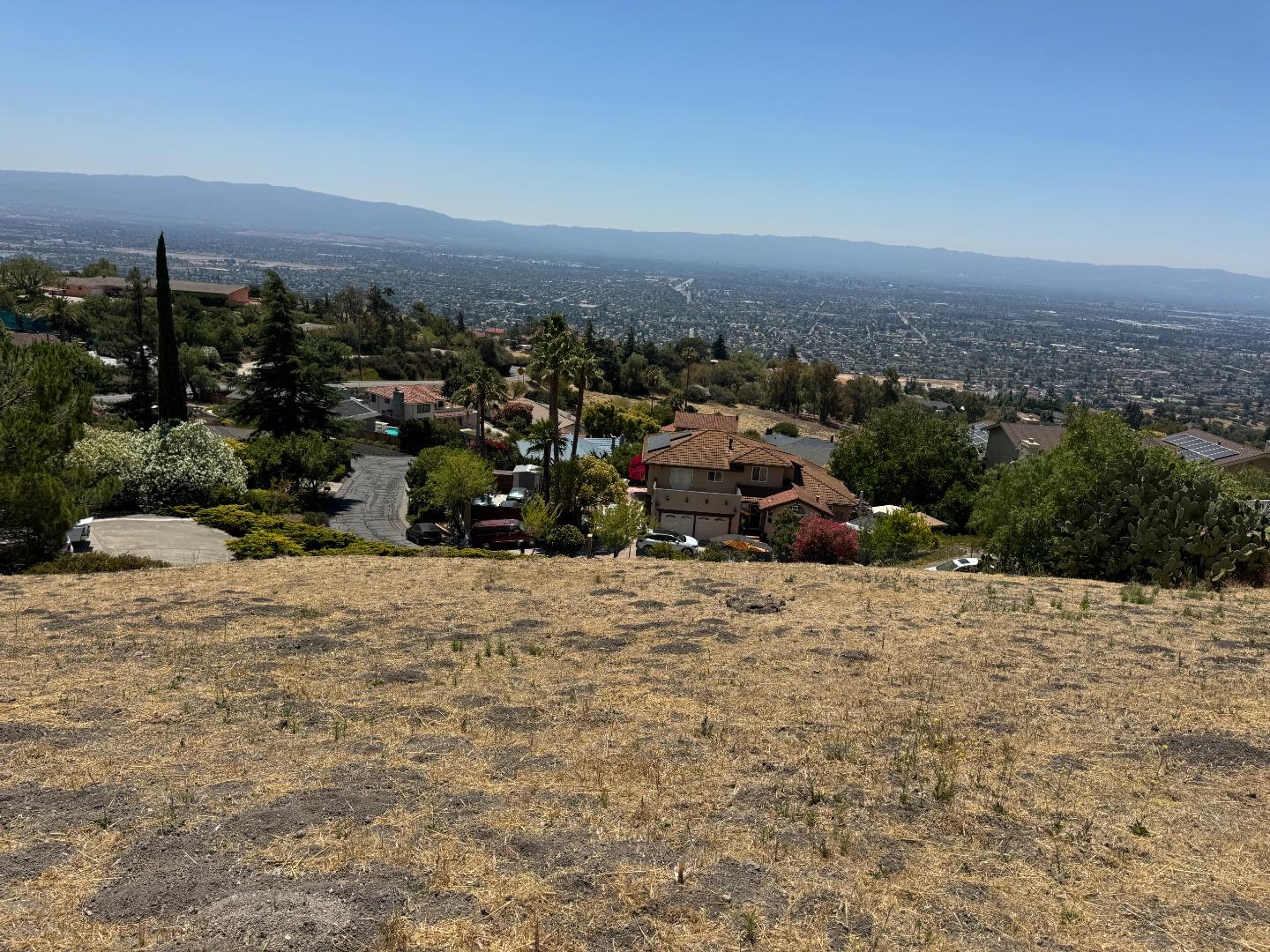 Detail Gallery Image 2 of 6 For 10060 Bon Vista Ct, San Jose,  CA 95127 - – Beds | – Baths