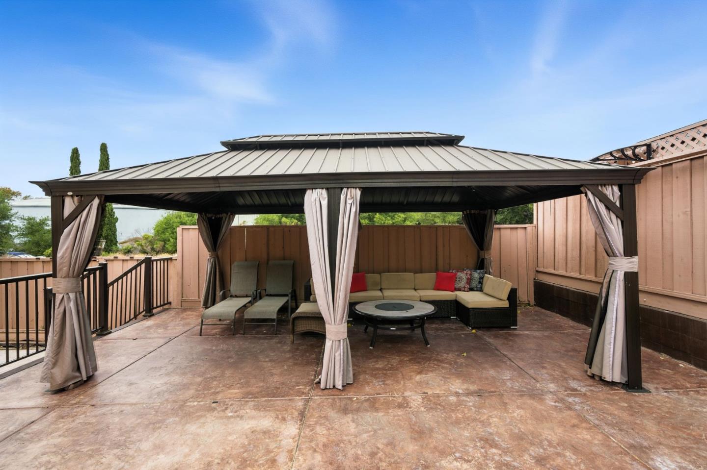 Detail Gallery Image 36 of 37 For 2602 Jacobs St, Hayward,  CA 94541 - 3 Beds | 2/1 Baths