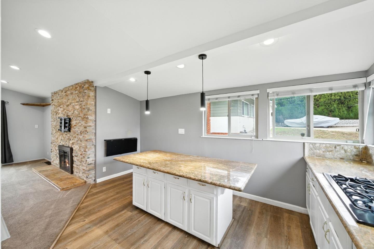 Detail Gallery Image 8 of 37 For 2602 Jacobs St, Hayward,  CA 94541 - 3 Beds | 2/1 Baths