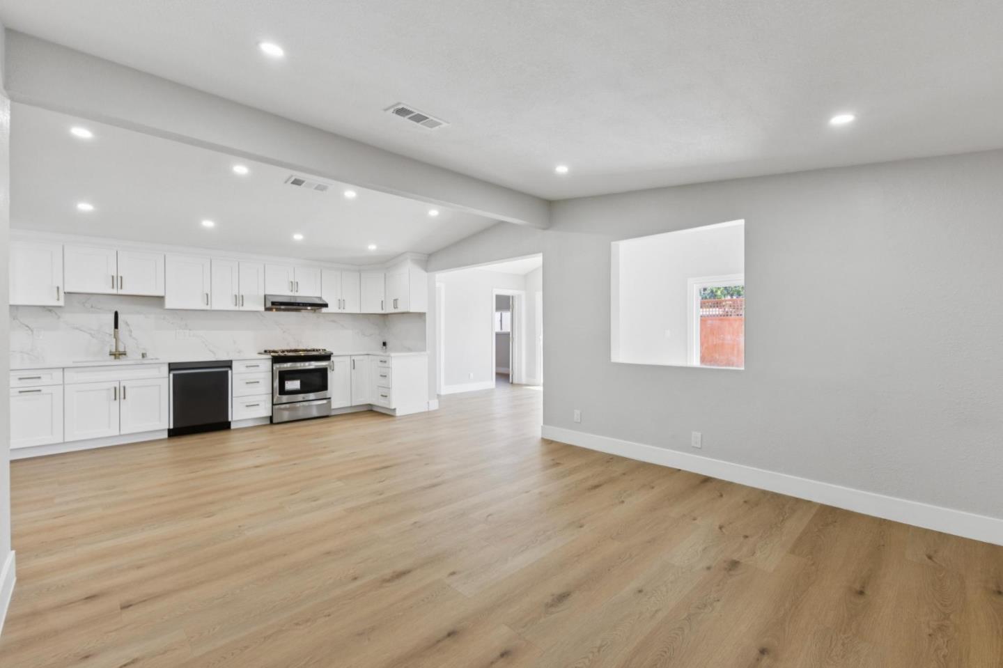 Detail Gallery Image 16 of 44 For 4412 Millard Ave, Fremont,  CA 94538 - 4 Beds | 2 Baths