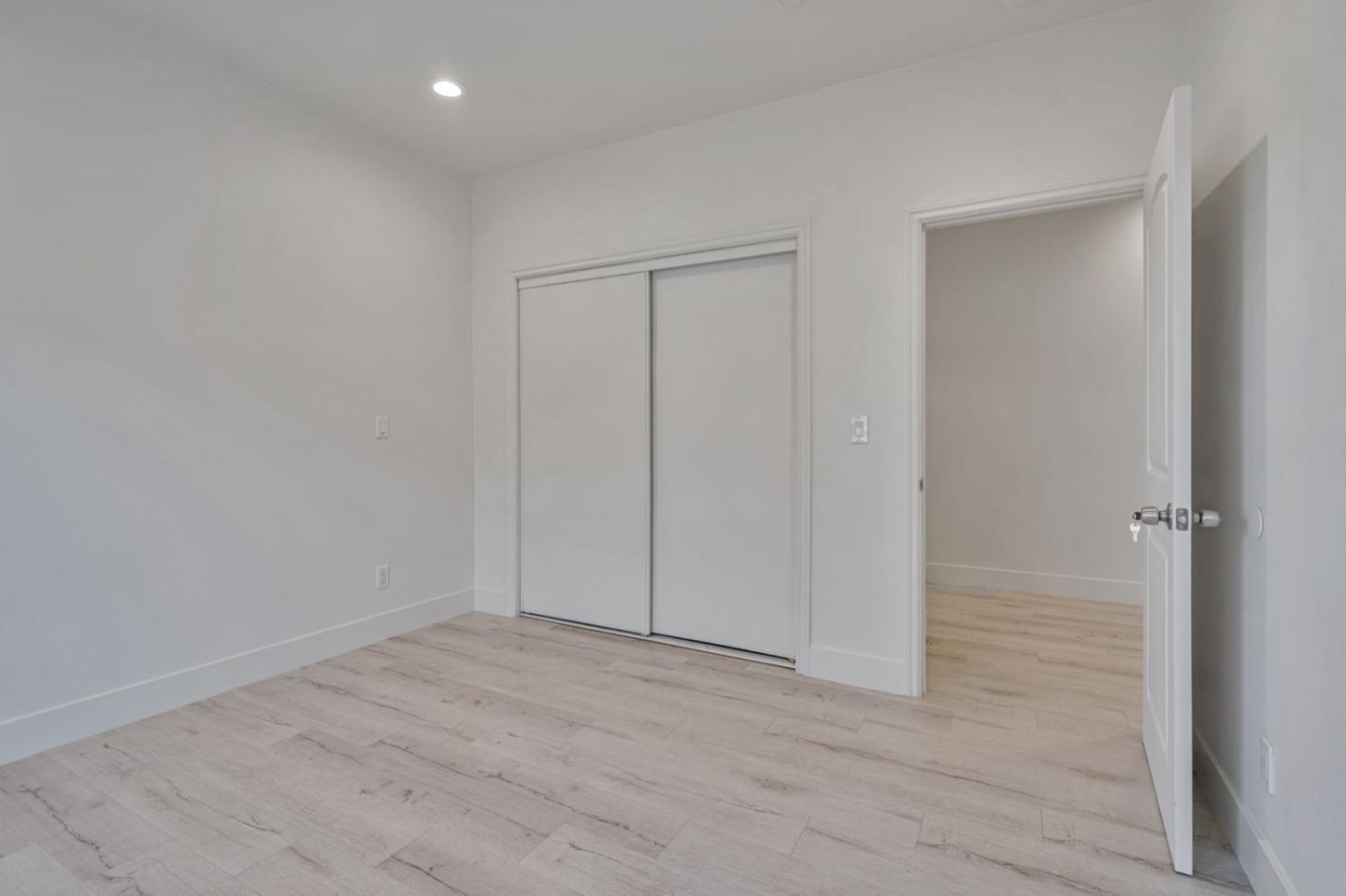 Detail Gallery Image 27 of 46 For 3405 E Hills Dr, San Jose,  CA 95127 - 7 Beds | 6 Baths