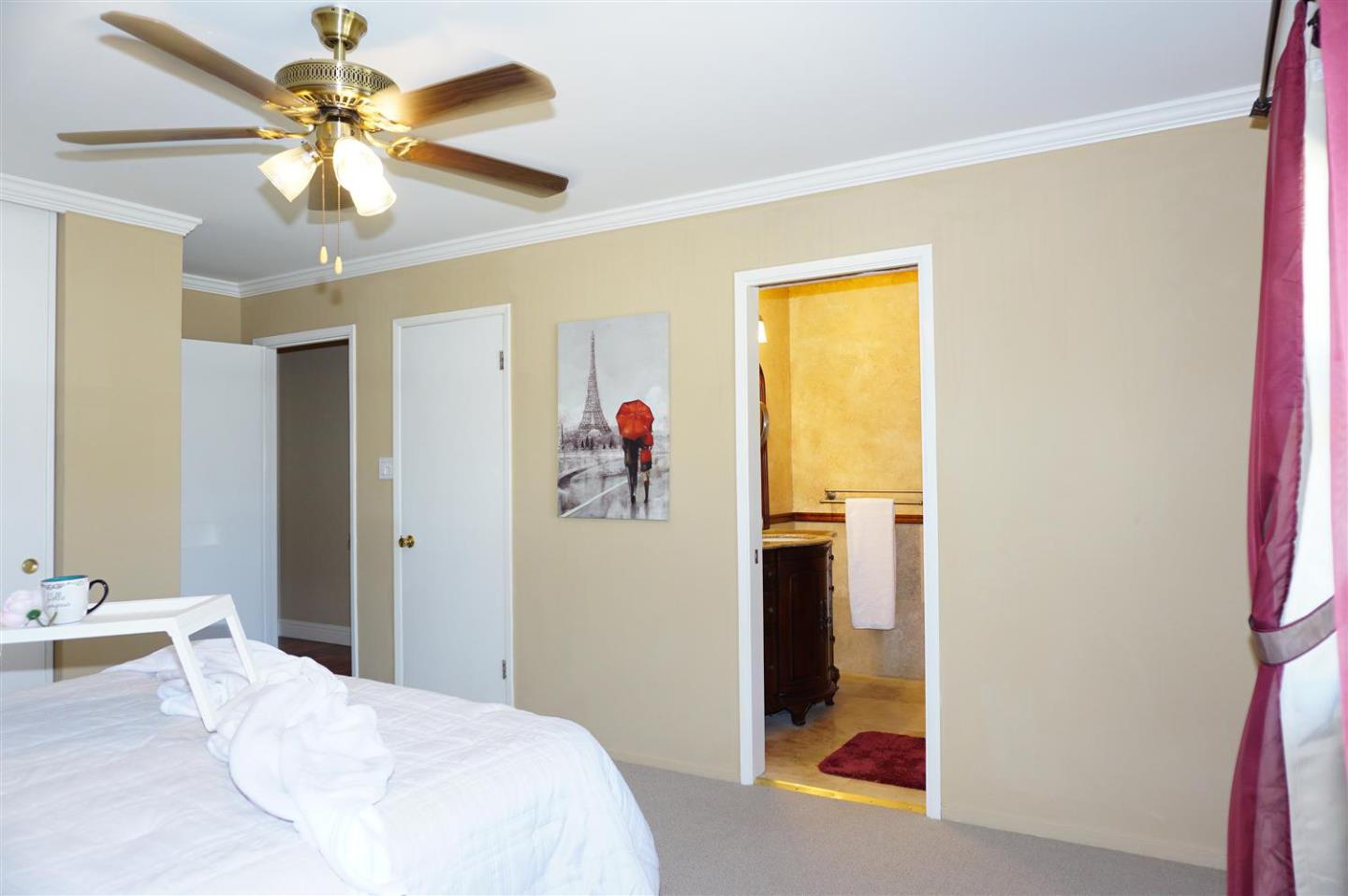 Detail Gallery Image 12 of 40 For 1401 Woodberry Ave, San Mateo,  CA 94403 - – Beds | – Baths