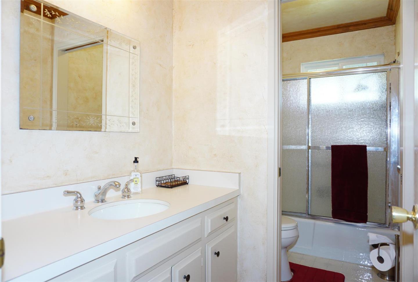 Detail Gallery Image 16 of 40 For 1401 Woodberry Ave, San Mateo,  CA 94403 - – Beds | – Baths