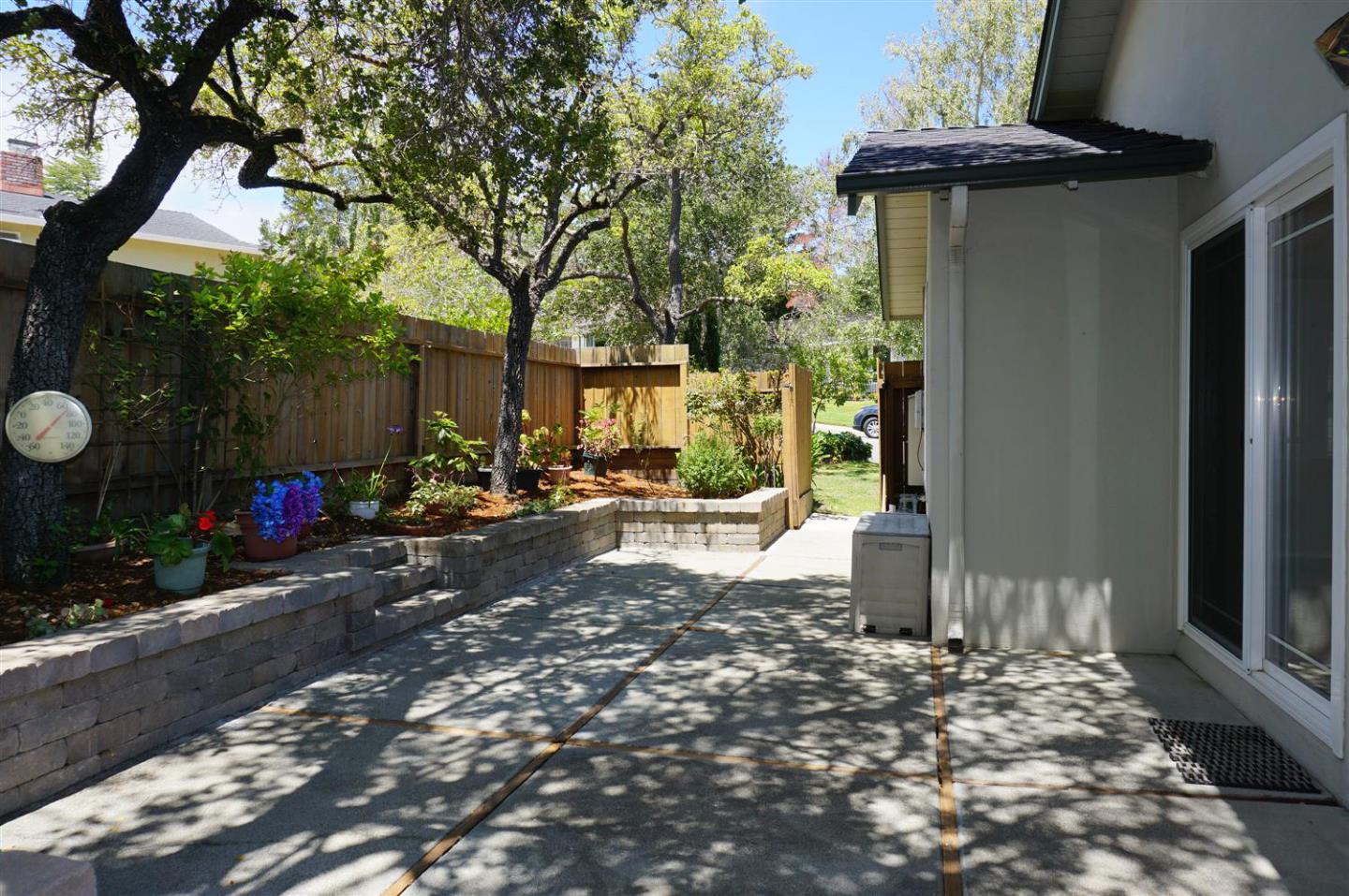 Detail Gallery Image 20 of 40 For 1401 Woodberry Ave, San Mateo,  CA 94403 - – Beds | – Baths