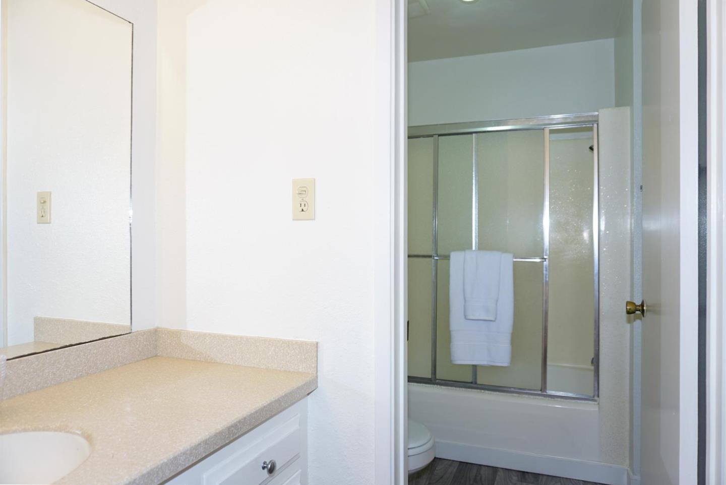 Detail Gallery Image 36 of 40 For 1401 Woodberry Ave, San Mateo,  CA 94403 - – Beds | – Baths