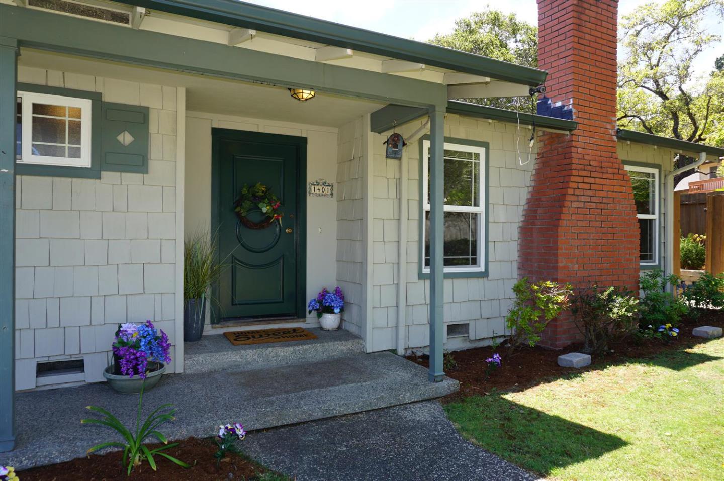 Detail Gallery Image 4 of 40 For 1401 Woodberry Ave, San Mateo,  CA 94403 - – Beds | – Baths