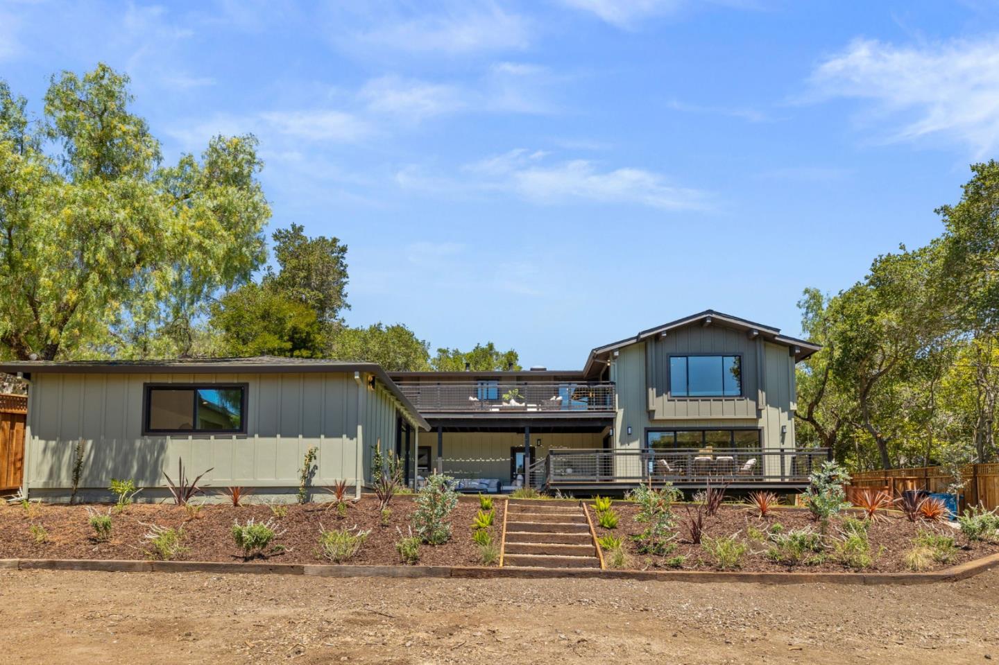 Detail Gallery Image 34 of 36 For 522 Summit Dr, Redwood City,  CA 94062 - 4 Beds | 3/1 Baths